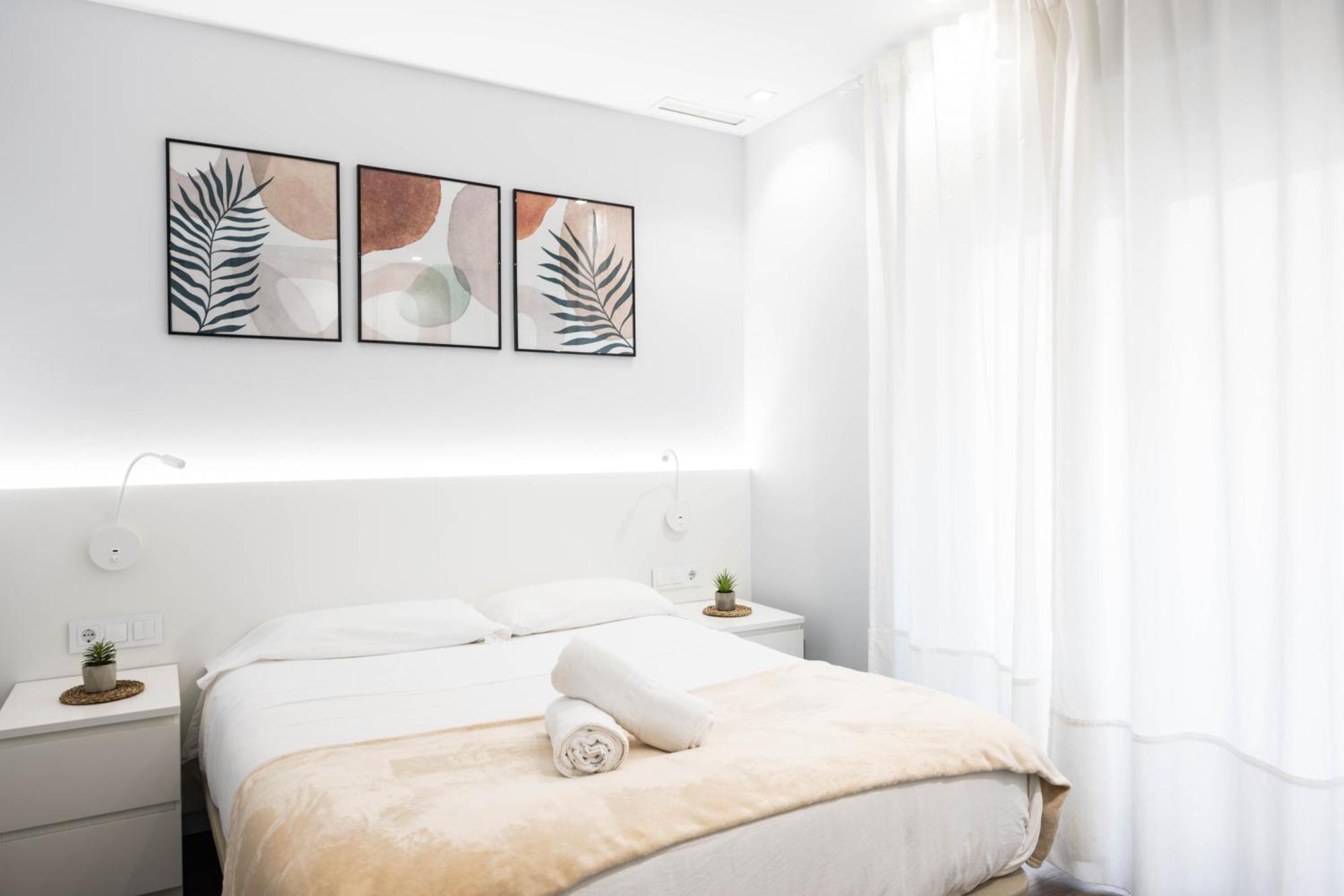 Apartamentos Turisticos Metropolis By Cartagenaspain 外观 照片